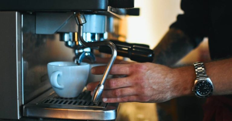 Máy pha cà phê và máy xay cà phê tại huyện Nhà Bè