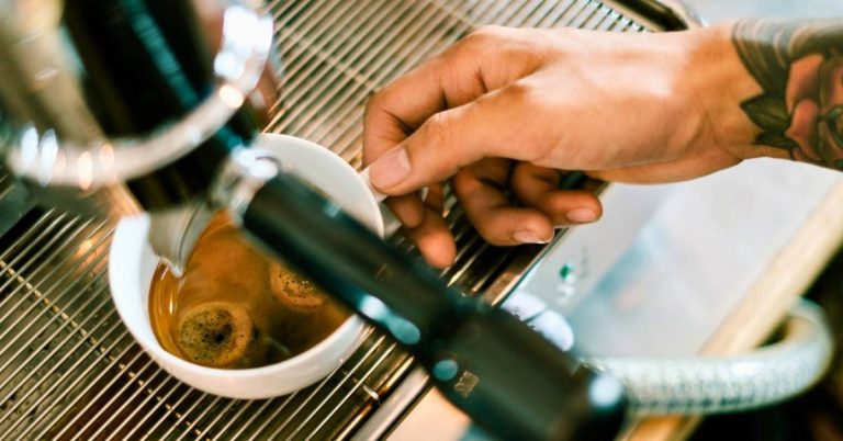 Máy pha cà phê và máy xay cà phê tại Tây Ninh