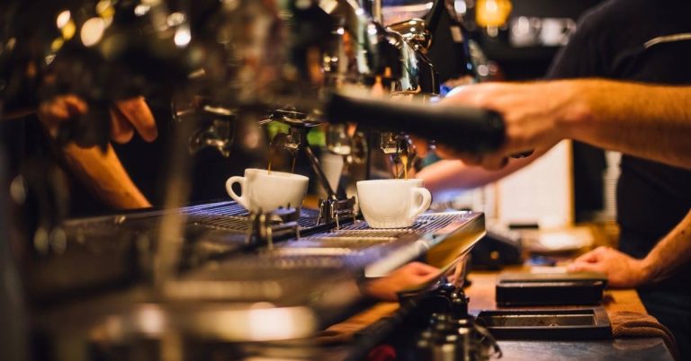 Máy pha cà phê và máy xay cà phê tại Trà Vinh