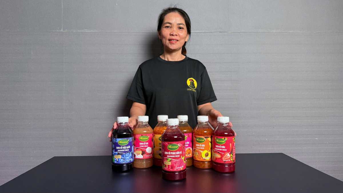 Sinh tố phúc bồn tử Berrino sánh mịn đậm hương trái cây mọng rừng