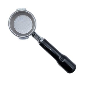 tay pha cà phê lamvita 58 mm được barista sử dụng khi pha espresso