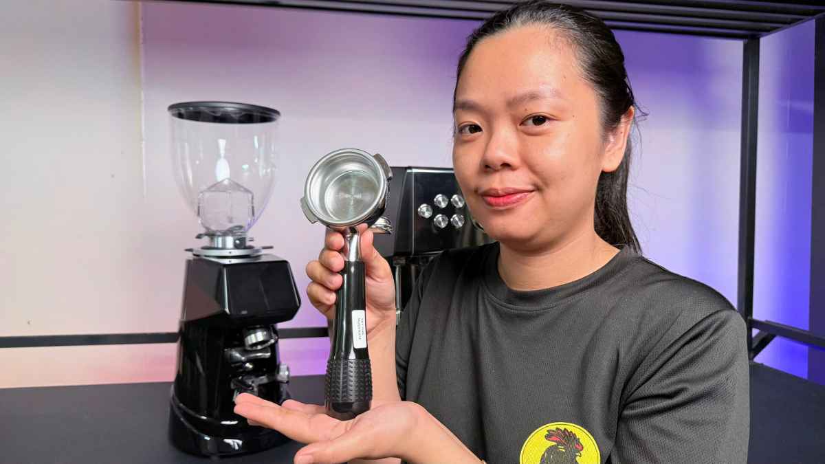 Dấu hiệu tay pha cà phê bị xì nước ở mép group