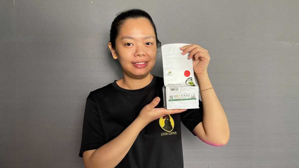 Gói Trà Xanh Matcha Cook Satoen 250g màu xanh ngọc, dùng cho nấu nướng và làm bánh