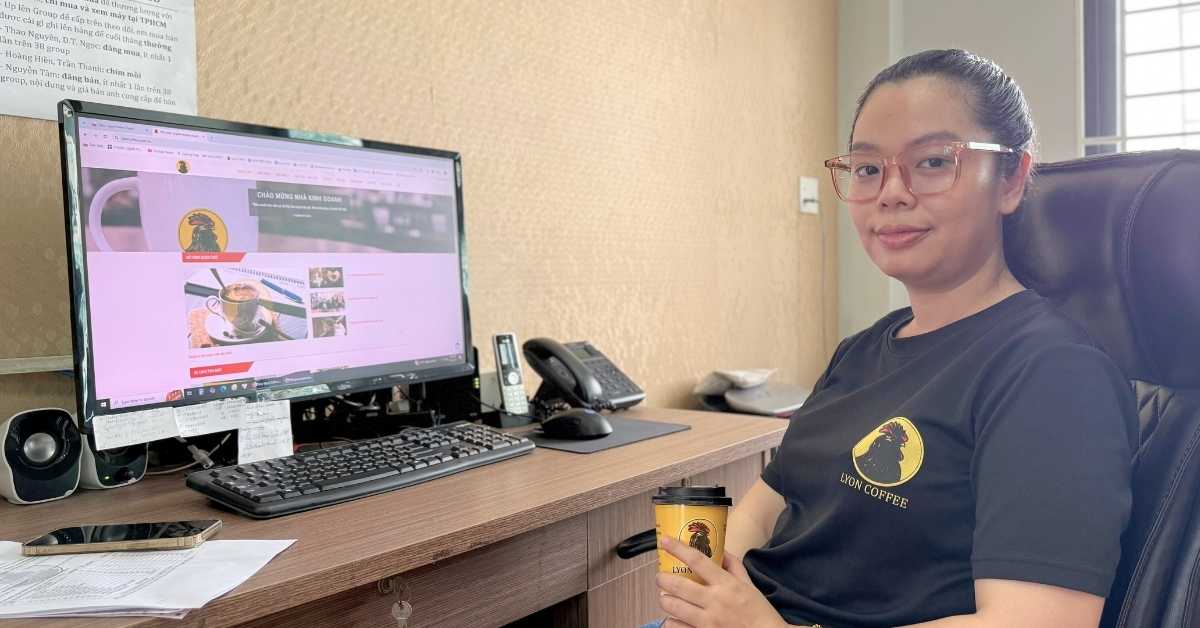 tuyển dụng nhân viên trực chat Zalo Lyon Coffee Gò Vấp lương 9 triệu, được đào tạo