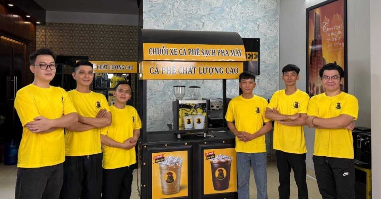 tuyển dụng nhân viên kỹ thuật Lyon Coffee Gò Vấp lương 9,5 triệu, được đào tạo từ đầu