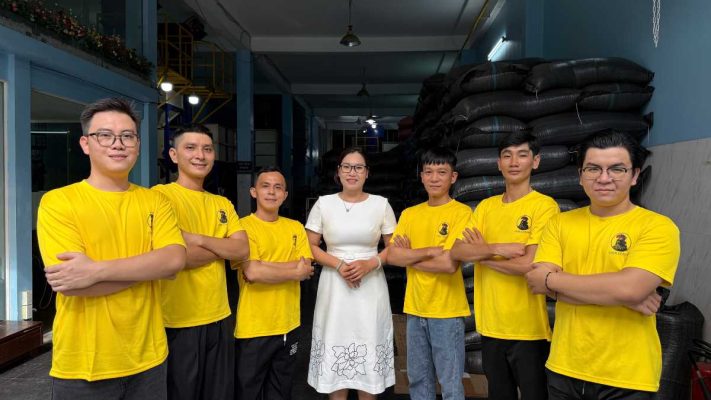 Đội ngũ Lyon Coffee đồng hành cùng khách hàng với nhiều ưu đãi đặc biệt